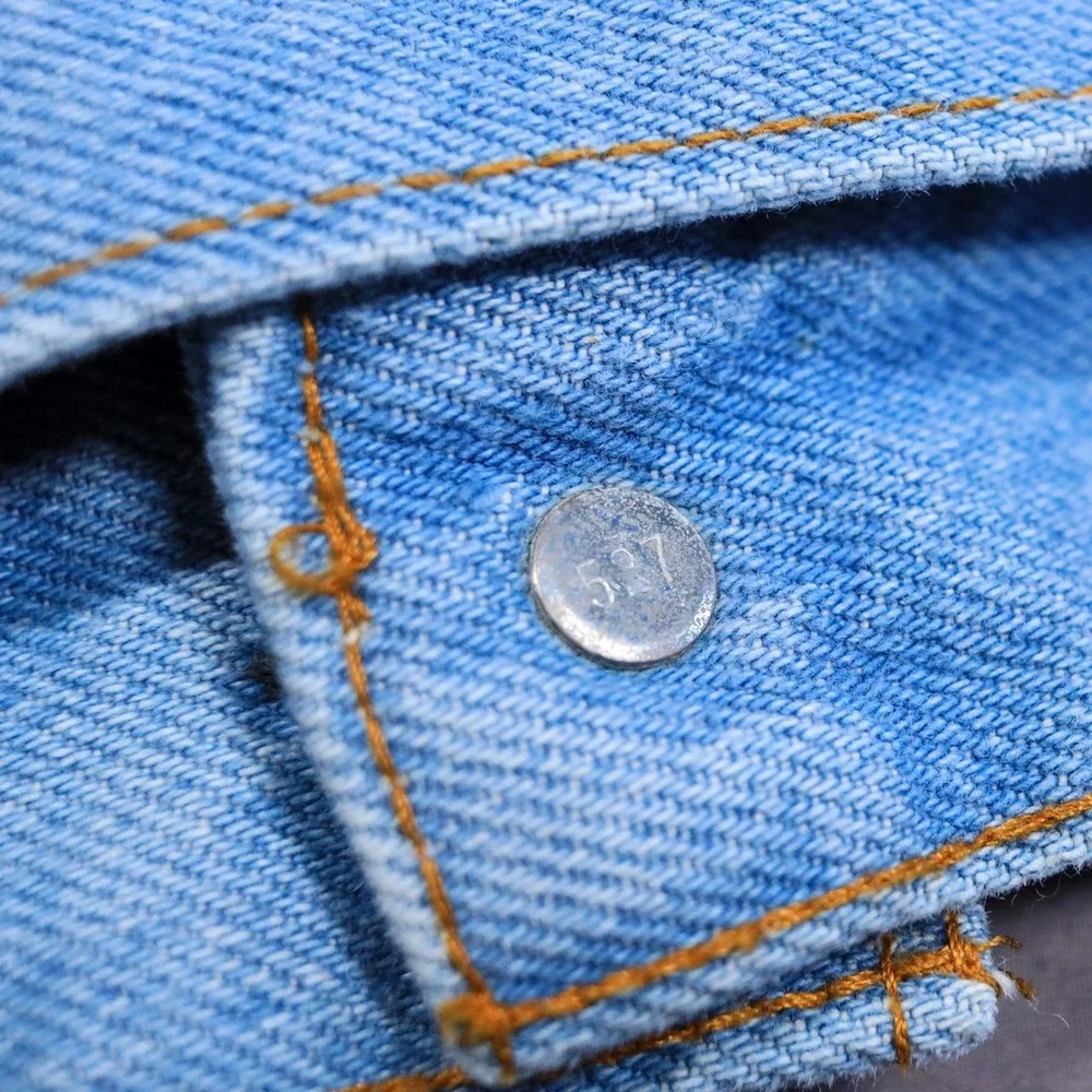 Vintage 70s Levi's Denim Vest Mens XL Light Wash Made in USA Red Tab Trucker